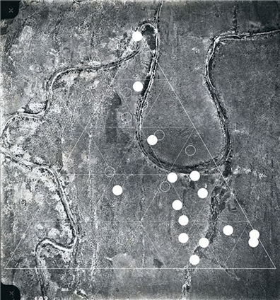  'Aerial photograph of Mbuluzi River, Simunye, Swaziland Diagram of seawater to freshwater ratios '